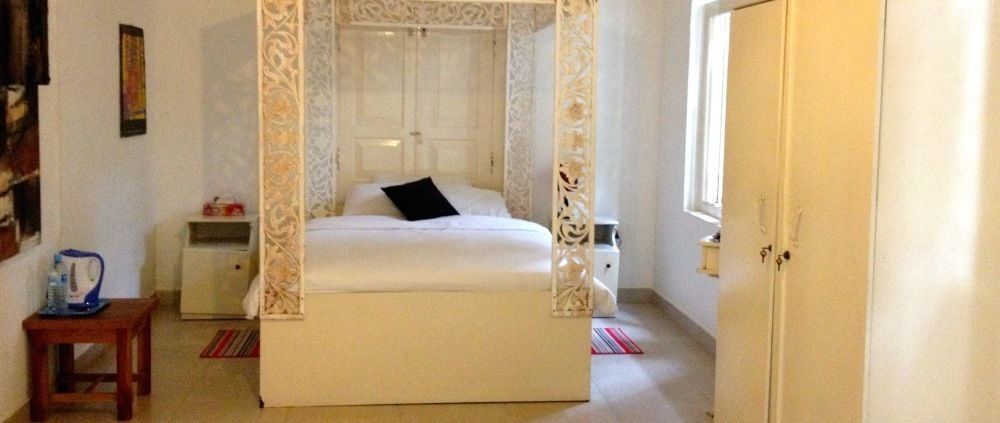 Fire Dragon Hideaway Hotel Negombo Exterior photo